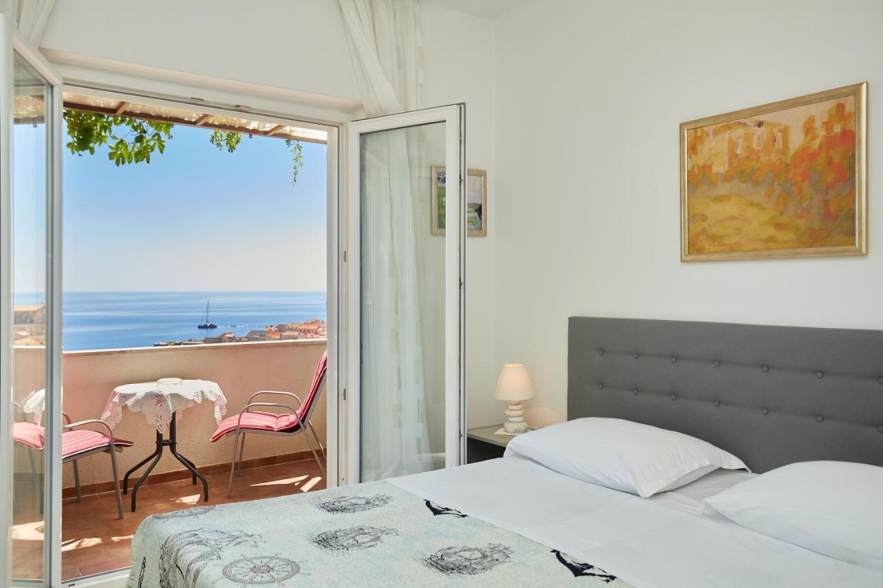 Apartments Dalmatin Dubrovnik Bagian luar foto